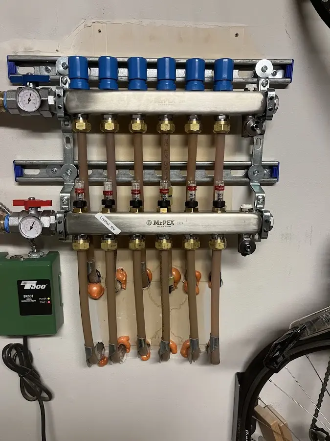 Plumber performing Water Heater Repair at a residential property in Santa Clara